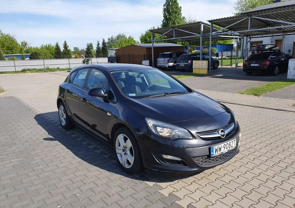 Opel Astra cena 35000 przebieg: 148534, rok produkcji 2013 z Sosnowiec małe 37